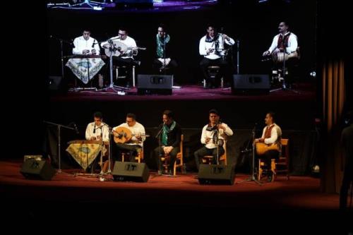 روایت موسیقی لرستان در یک جشنواره فرهنگی