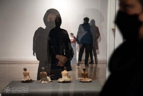 عبور نمایشگاه سالانه انجمن هنرمندان سفالگر ایران