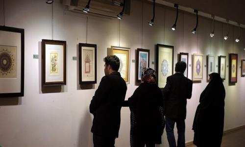 نمایشگاه چشم بلورین هنرهای قدمت دار ایرانی را به معرض نمایش گذاشته است