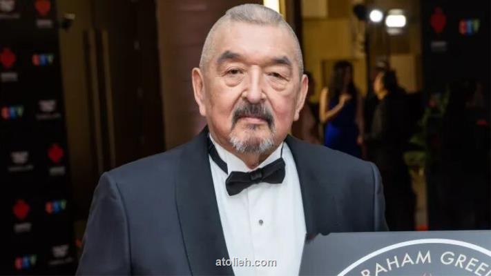 بازیگر رقصنده با گرگ ها درگذشت